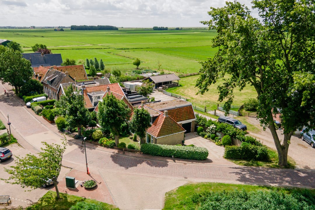 Foto 2 van Dorpsweg 27