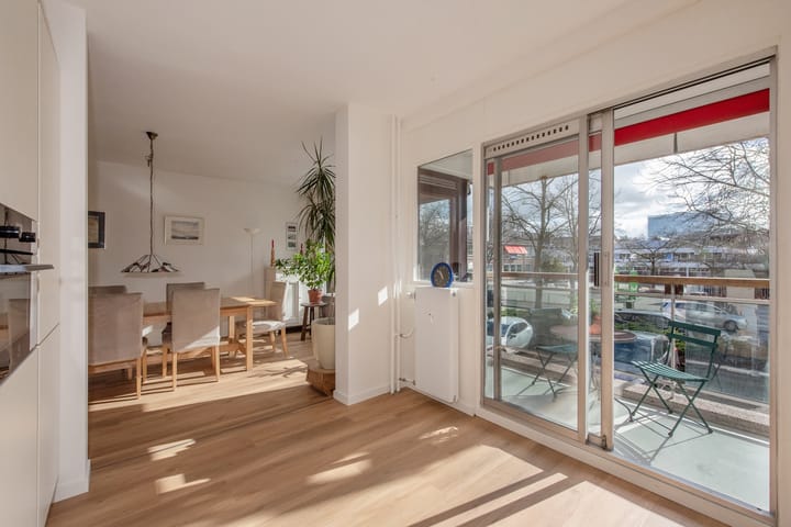 Foto 15 van Dr H. Colijnlaan 4-F013