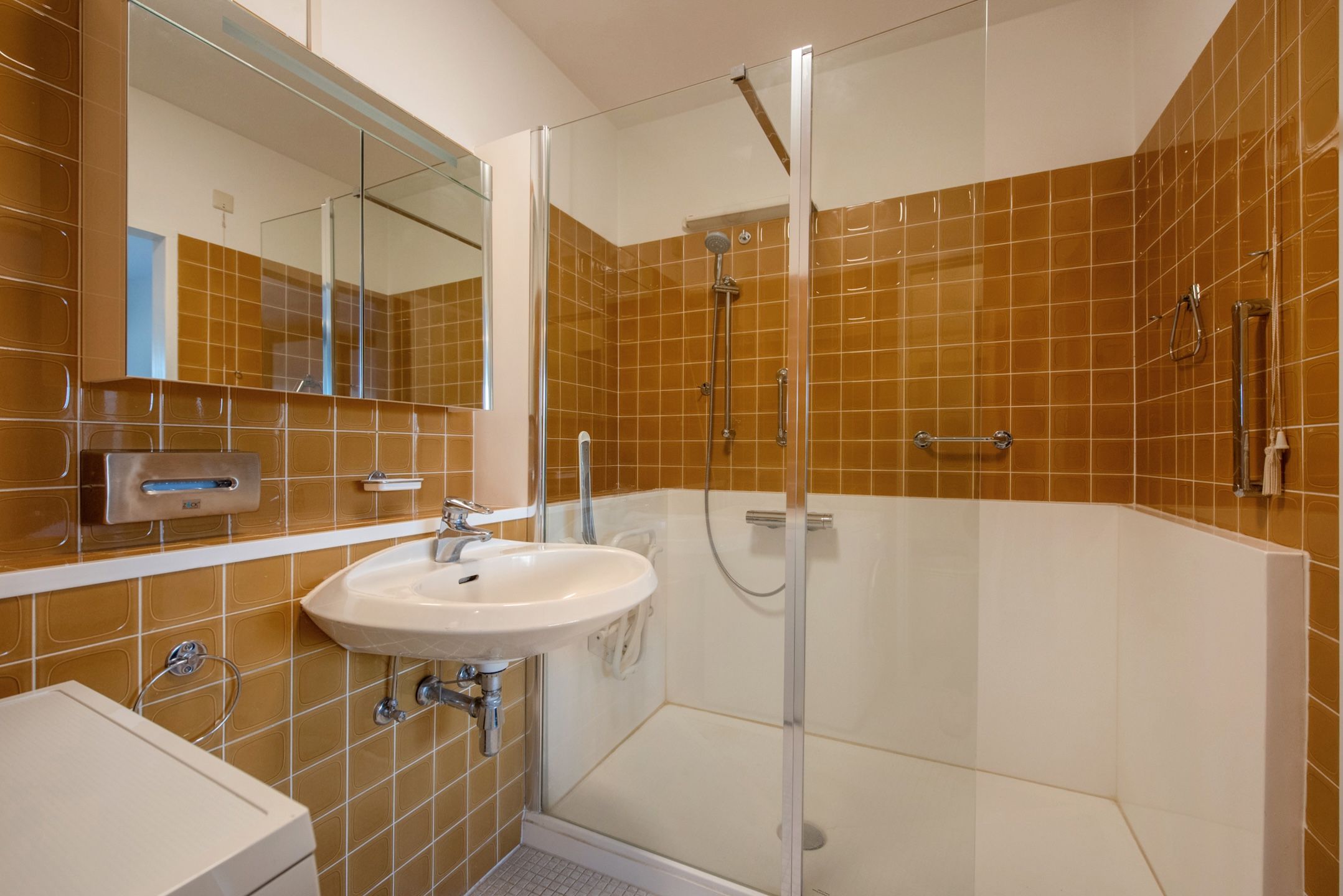 Foto 30 van Dr H. Colijnlaan 4-F013