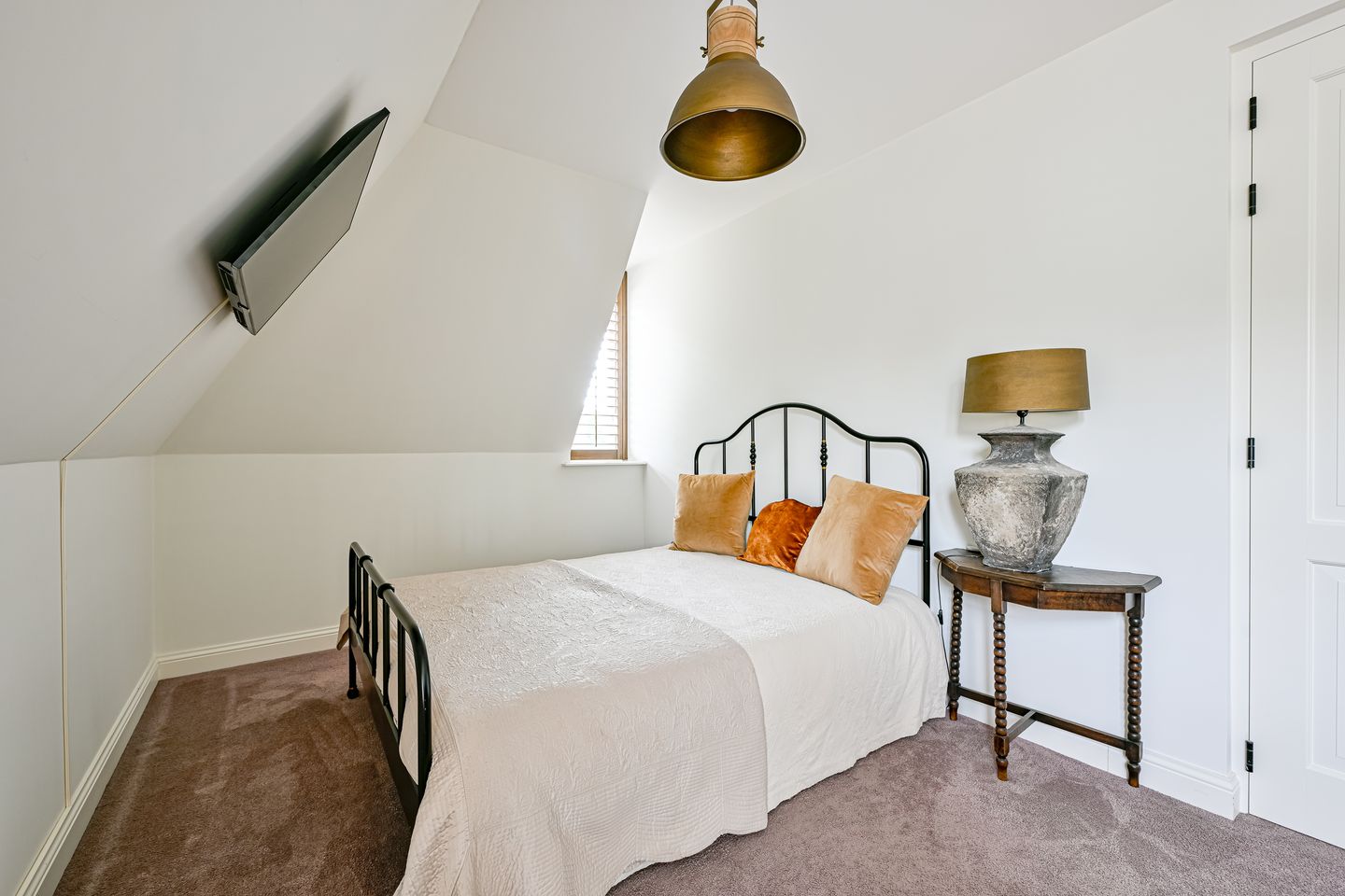 Foto 25 van Fostedina 35