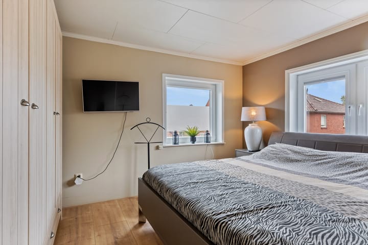 Foto 27 van Sportterreinstraat 108