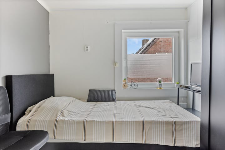 Foto 31 van Sportterreinstraat 108