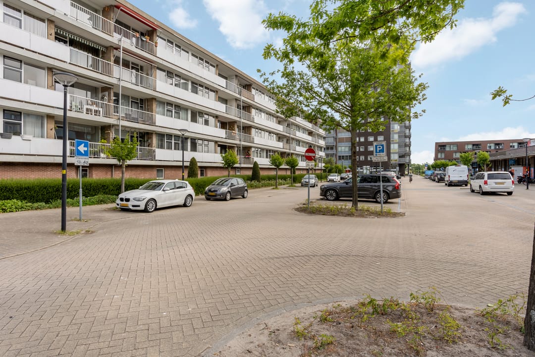 Photo 23 of Laan van Ouderzorg 259