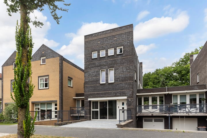 Foto 1 van Balustrade 53