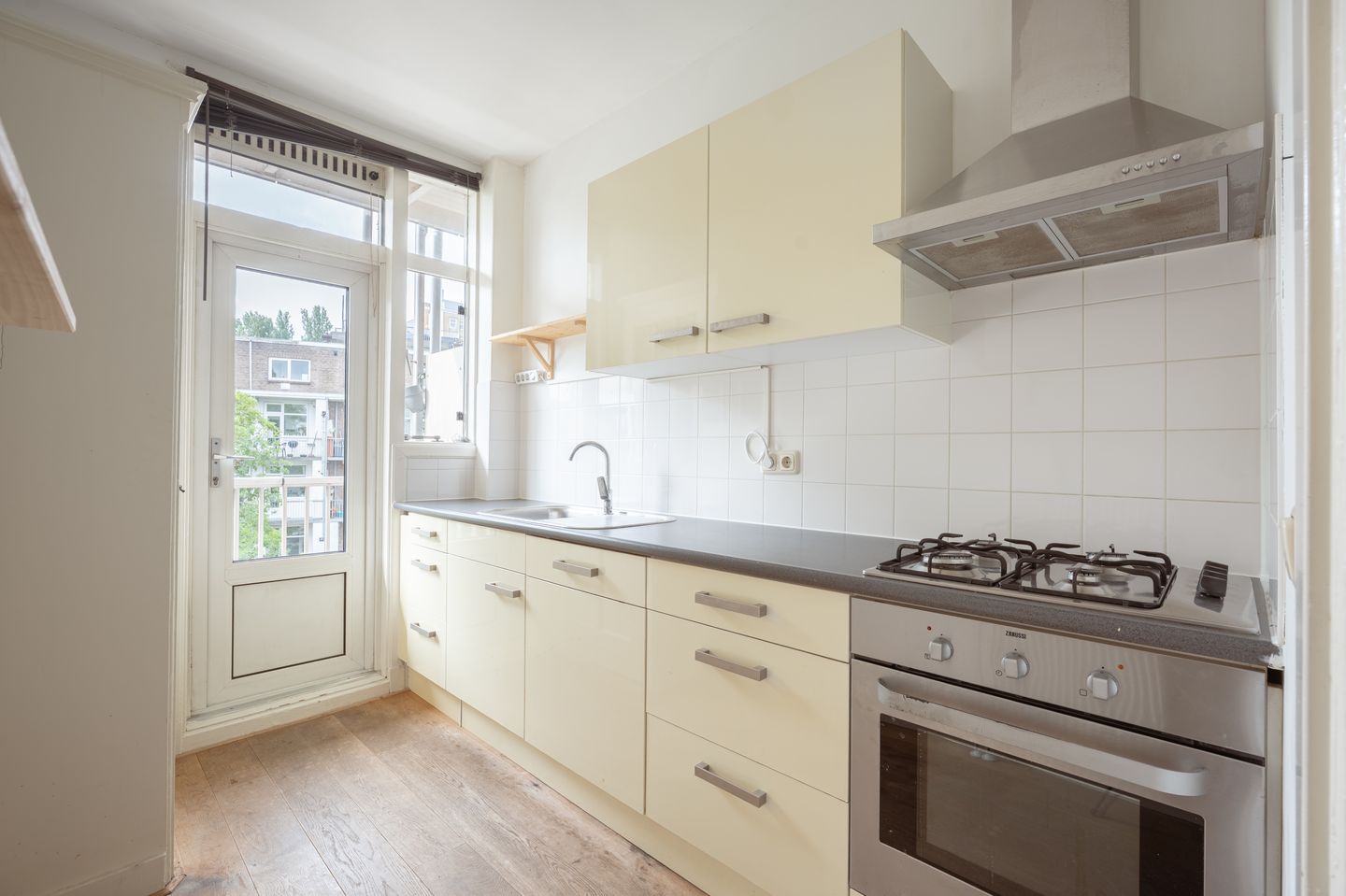 Photo 14 of IJselstraat 27-3