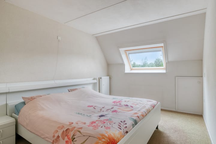 Foto 16 van Weidestraat 12