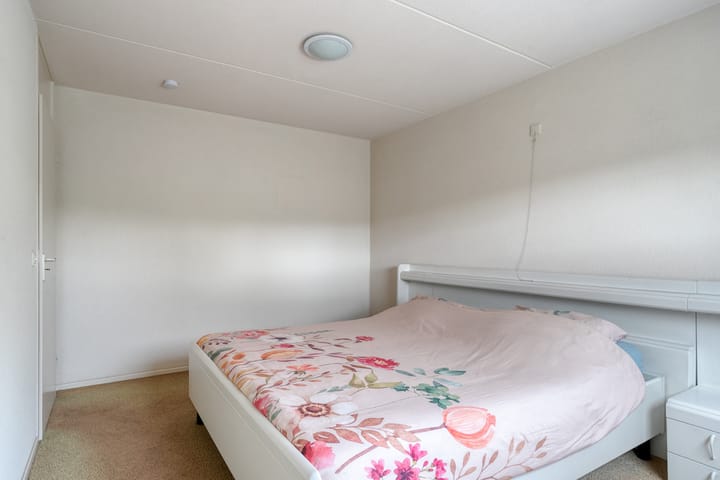 Foto 17 van Weidestraat 12