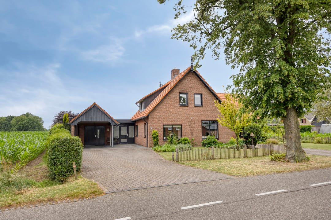 Photo 2 of Haarstraat 20