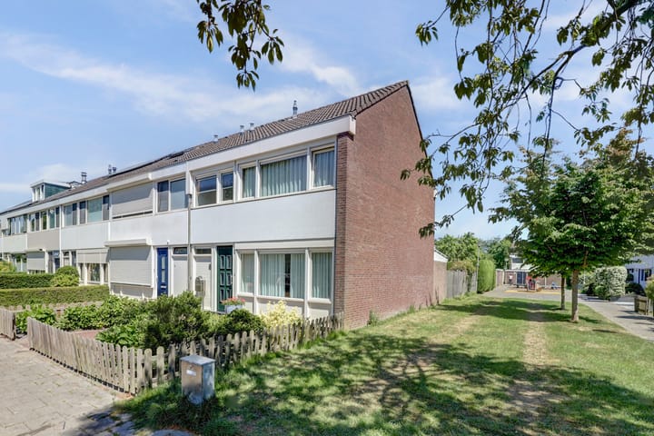 Foto 1 van Dillenburglaan 57