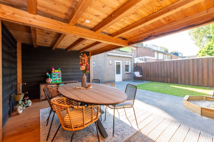 Foto 33 van Sint Lambertusstraat 11