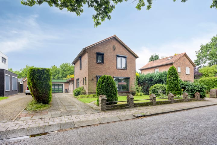 Foto 1 van Meester Drostweg 15