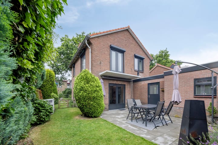 Foto 4 van Meester Drostweg 15