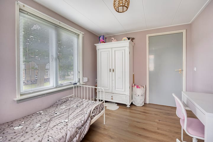 Foto 34 van Meester Drostweg 15