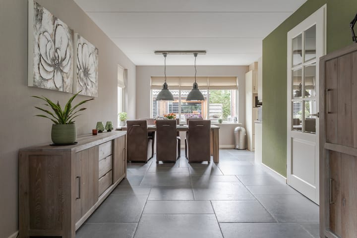 Foto 8 van Oeverwal 8