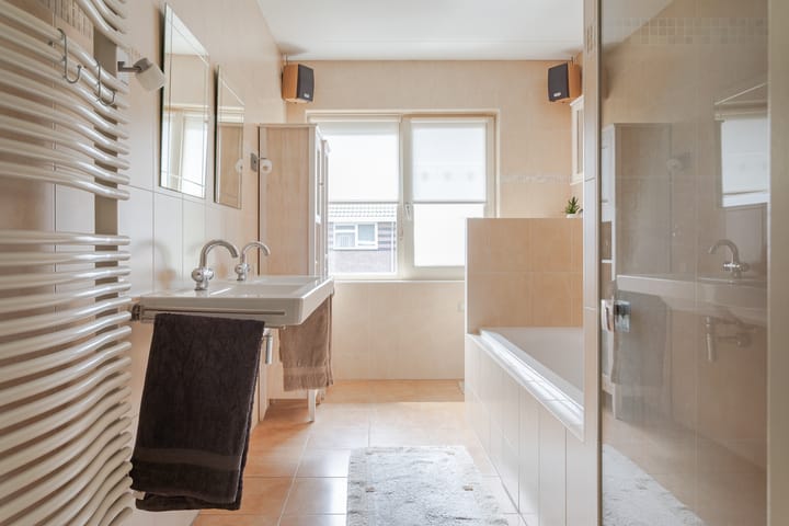 Foto 18 van Oeverwal 8