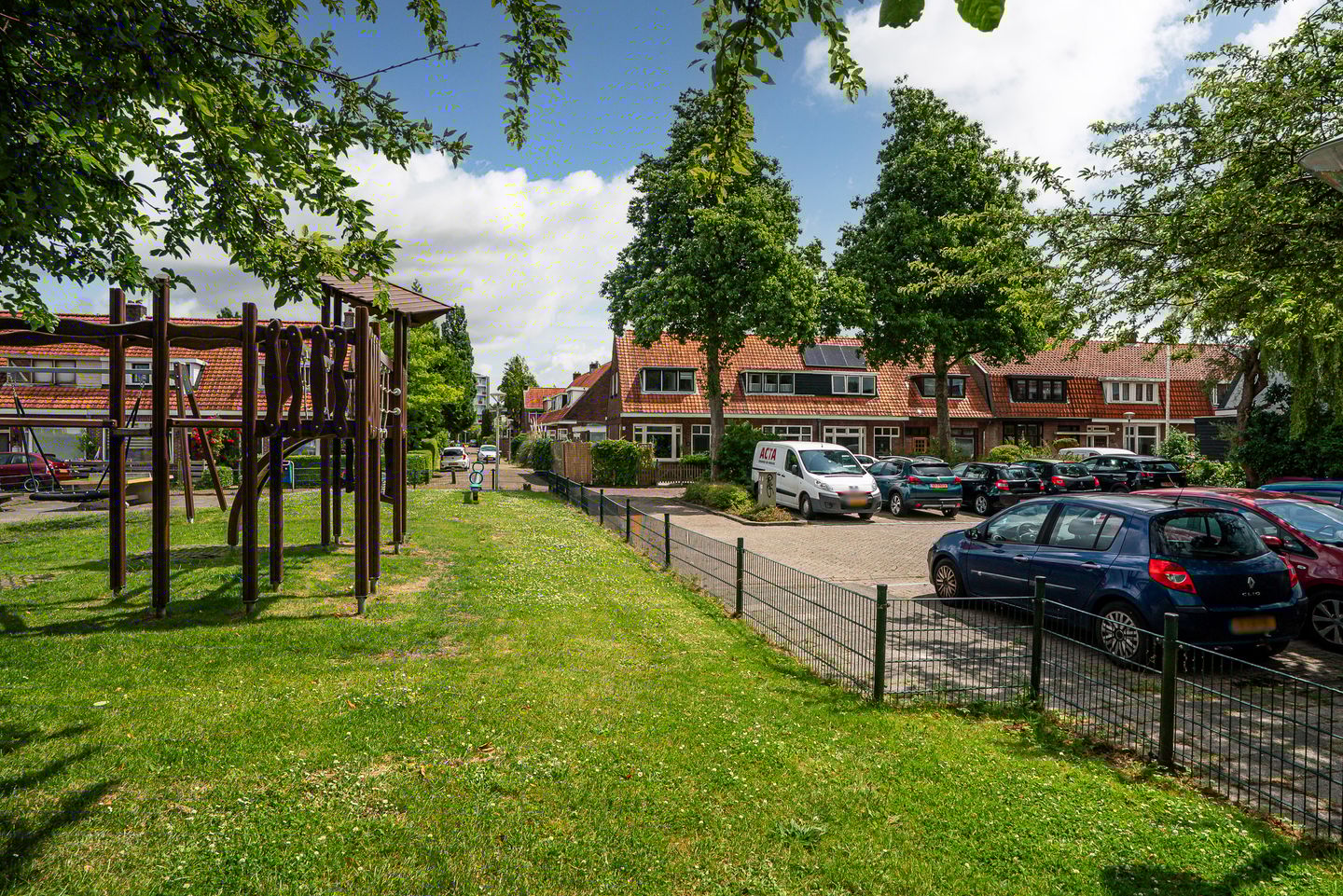 Photo 14 of Wiardastraat 19