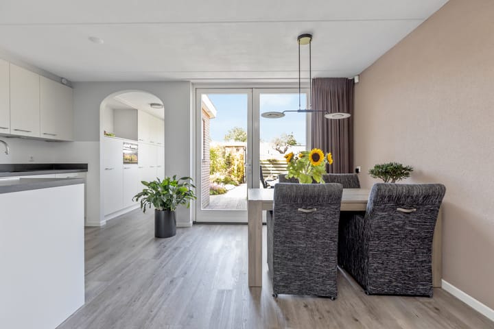 Foto 8 van Stuurboord 30