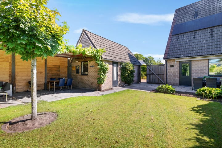 Foto 6 van Clemenswerth 2