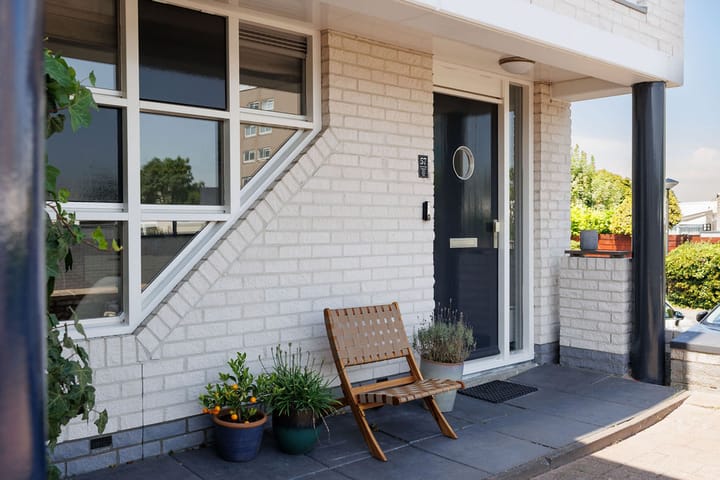 Photo 9 of Carry Pothuiskade 57