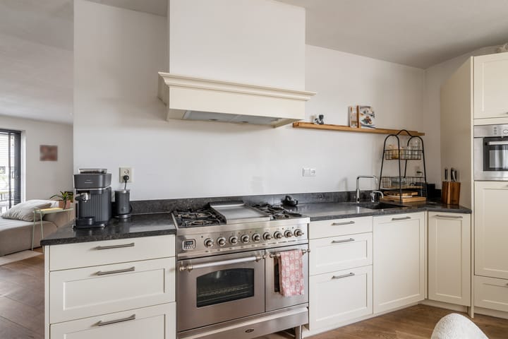 Photo 18 of Carry Pothuiskade 57