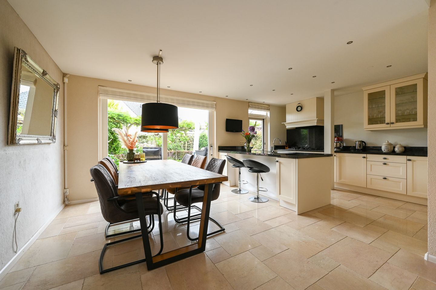 Foto 10 van Windjammer 10