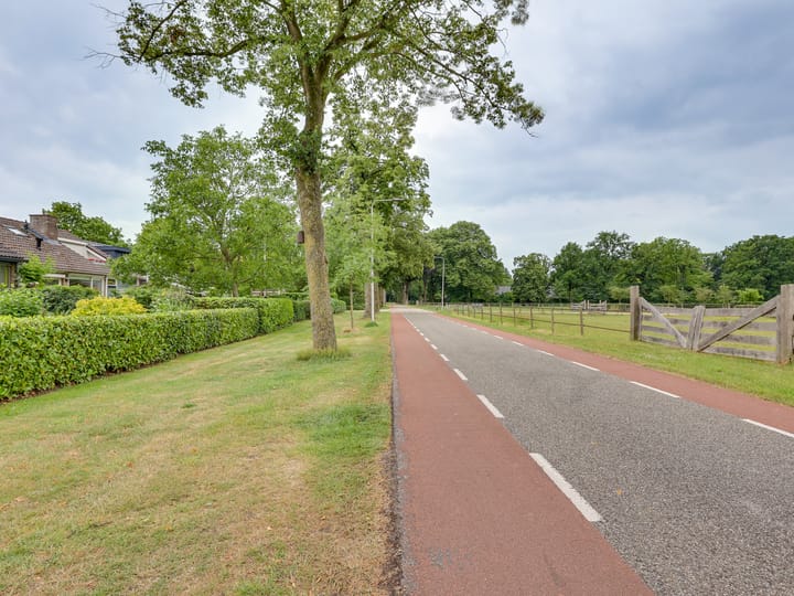 Foto 37 van Meidoornlaan 5