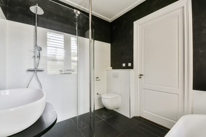 Photo 20 of Overweer 9