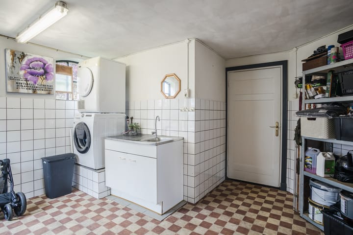 Photo 20 of Broekstraat 3