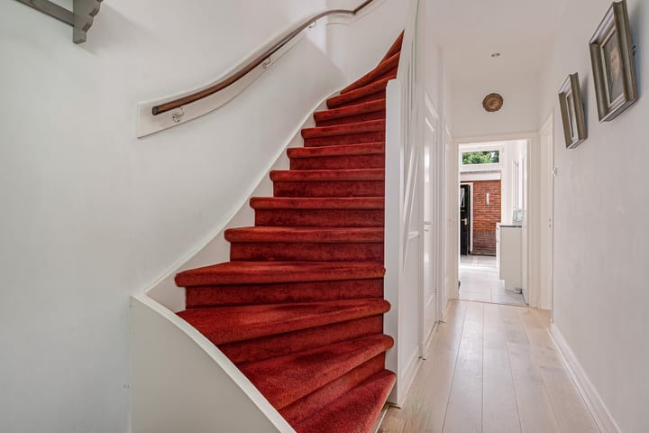 Foto 13 van Frederik Hendriklaan 2-A