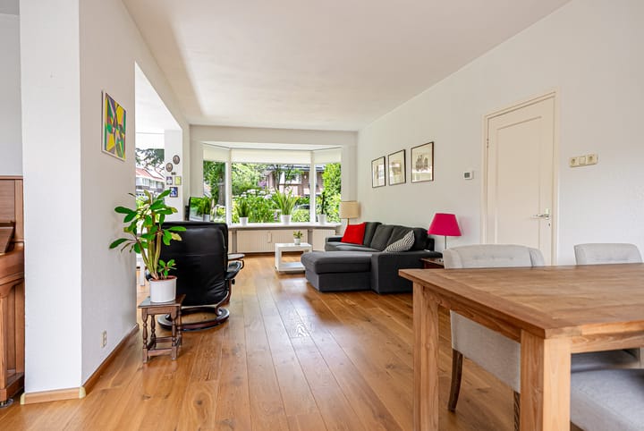 Foto 17 van Frederik Hendriklaan 2-A