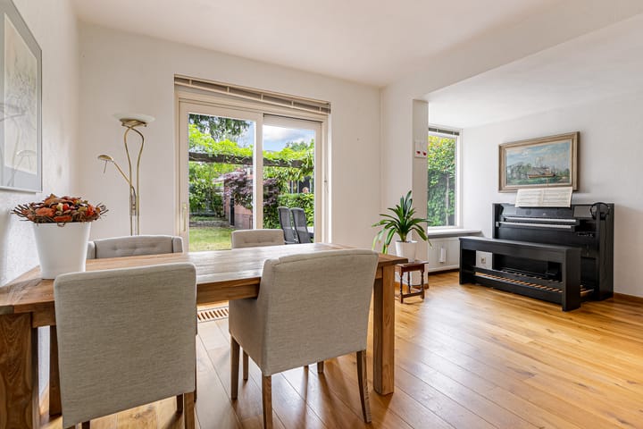 Foto 24 van Frederik Hendriklaan 2-A