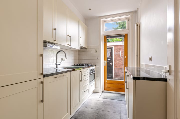 Foto 26 van Frederik Hendriklaan 2-A