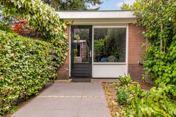 Foto 52 van Frederik Hendriklaan 2-A