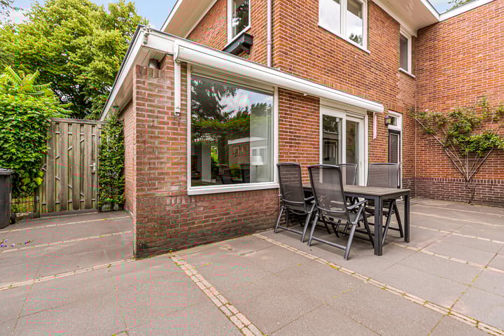 Foto 58 van Frederik Hendriklaan 2-A