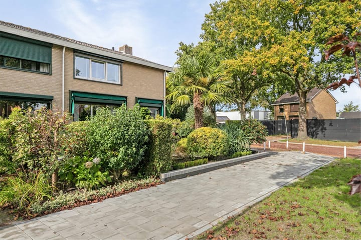 Foto 6 van de Leemput 13