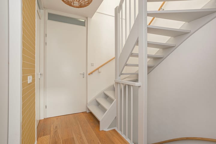 Foto 15 van Aldo van Eyckplantsoen 47