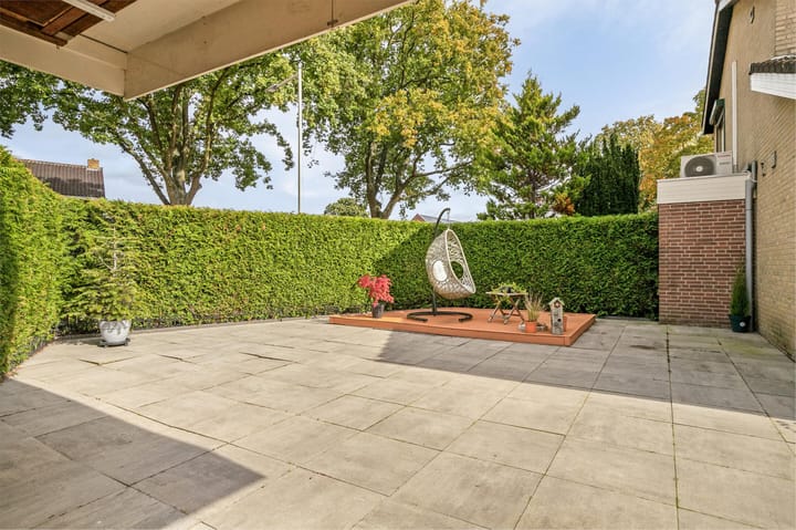 Foto 52 van de Leemput 13