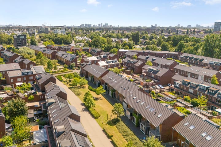 Foto 38 van Aldo van Eyckplantsoen 47