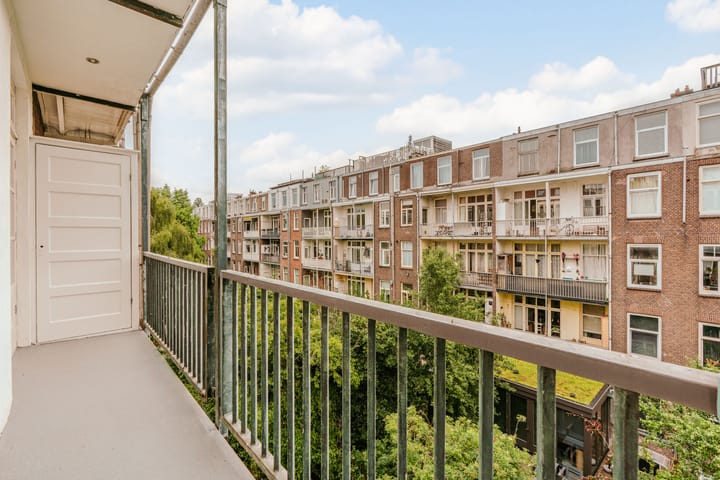 Photo 20 of Pieter van der Doesstraat 38-3