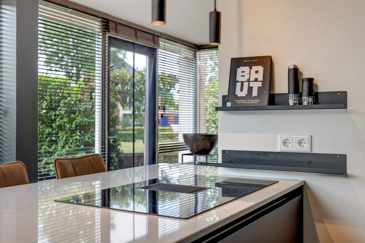 Foto 18 van Woudhuizerallee 197