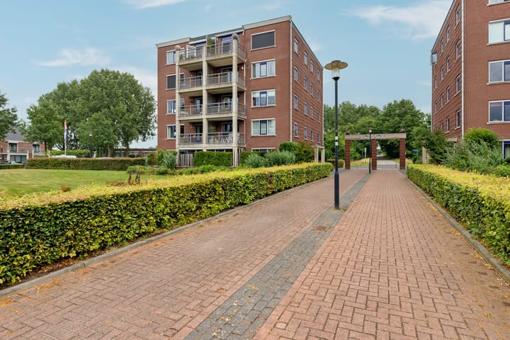 Foto 37 van Woudhuizerallee 197