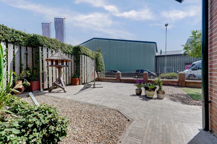 Photo 33 of de Hofstede 7-A