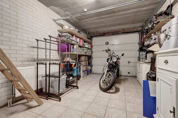 Photo 44 of de Hofstede 7-A