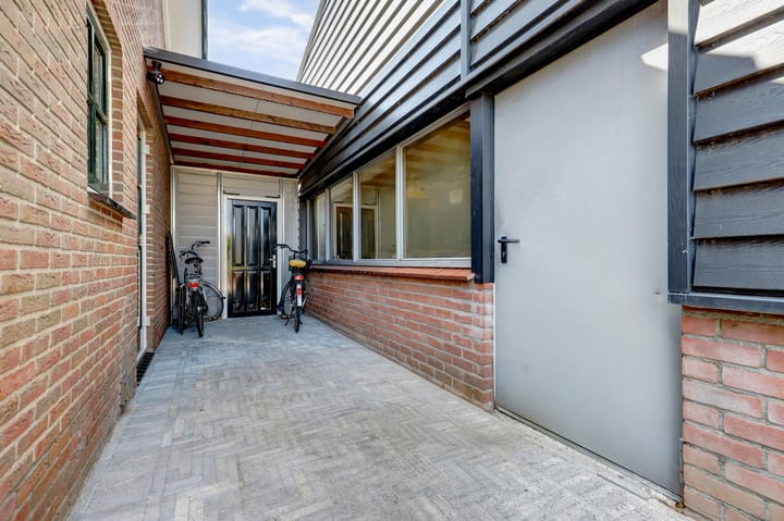 Photo 47 of de Hofstede 7-A