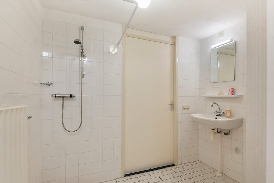 Photo 17 of H.J. Ganzemanstraat 33