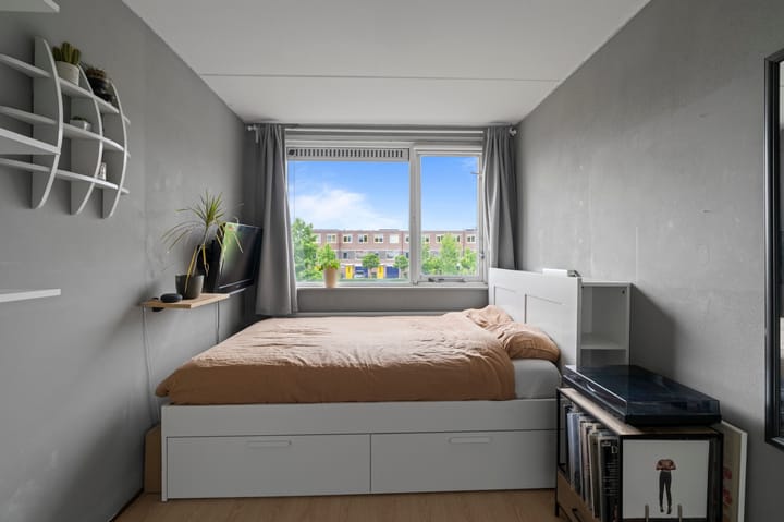 Foto 33 van Moderatostraat 28