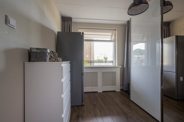 Foto 15 van Burg Grothestraat 3