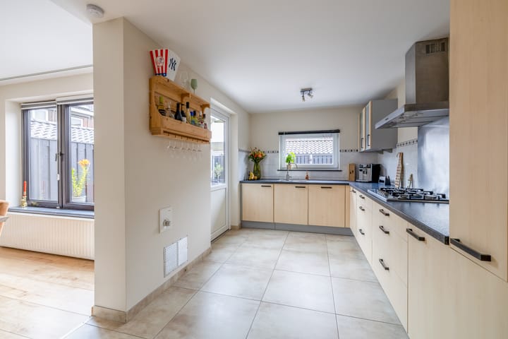 Foto 3 van Bizetstraat 34