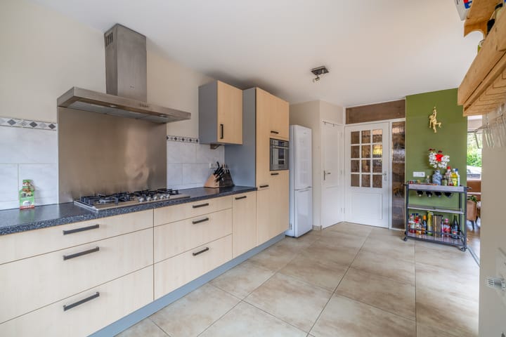 Foto 19 van Bizetstraat 34