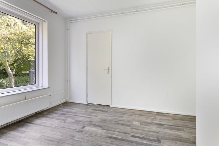 Foto 15 van Telemannstraat 8